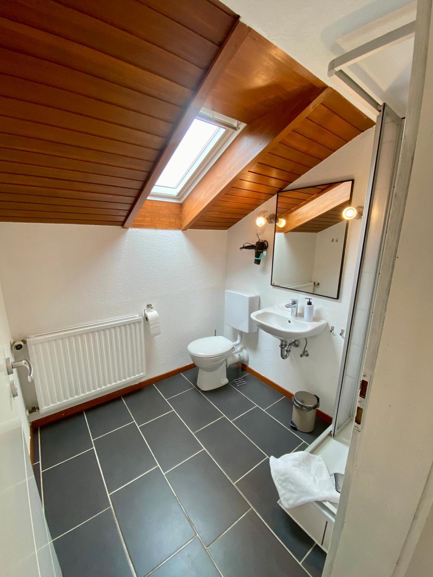 Gemminger Gasthaus Gemmingen エクステリア 写真