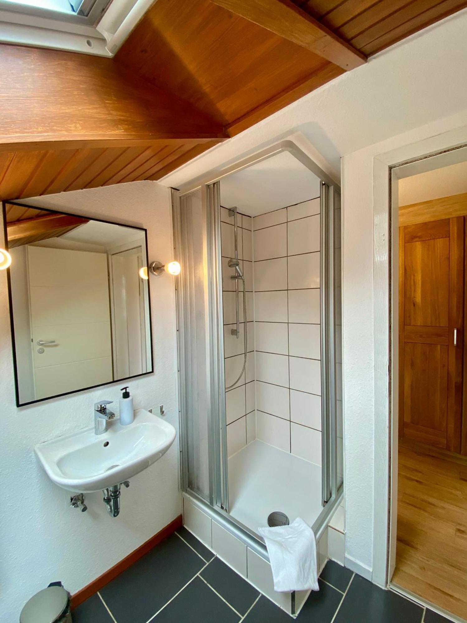 Gemminger Gasthaus Gemmingen エクステリア 写真