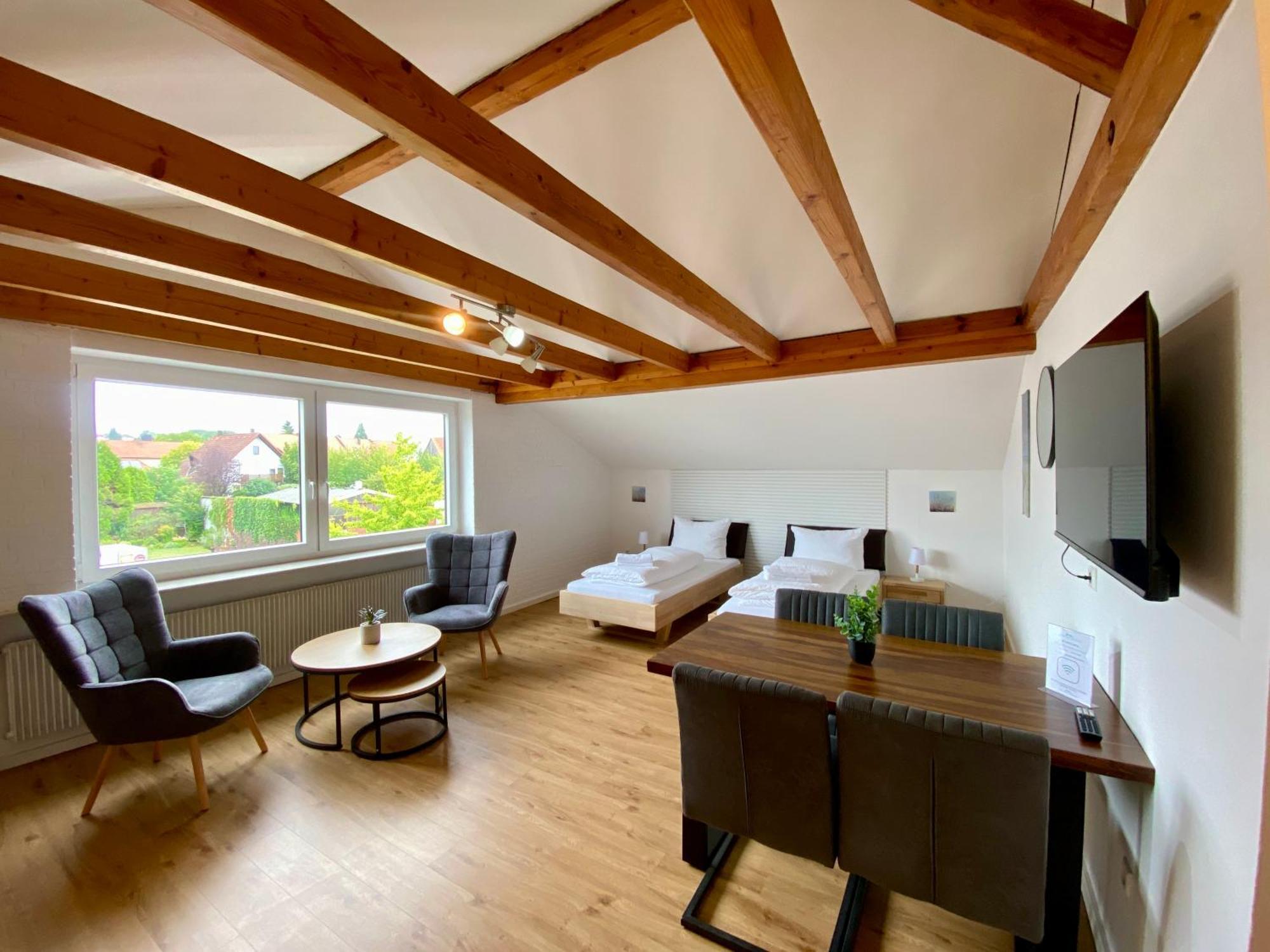 Gemminger Gasthaus Gemmingen エクステリア 写真